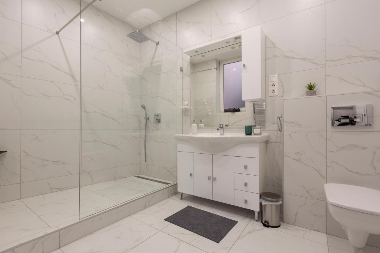 Apartmán Exclusive Csengery In The Heart Of *