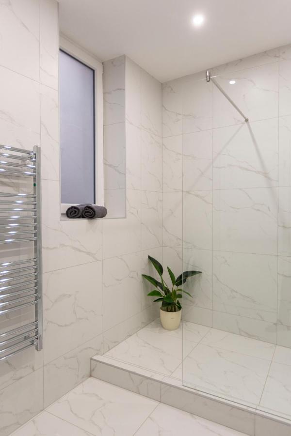 Exclusive Csengery In The Heart Of Apartmán Budapest